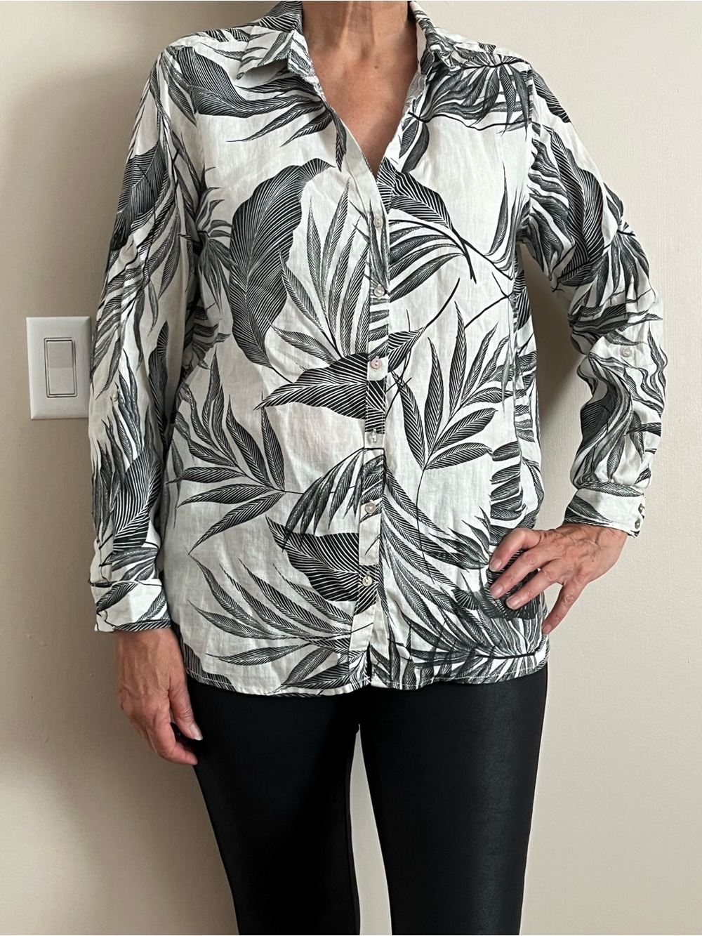 Women's Black & White Linen Leaf Print Button-Up Shirt